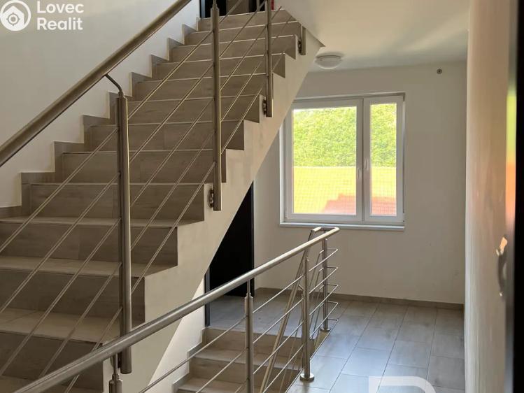 Pronájem bytu 3+KK Praha, Tůmova č. 11