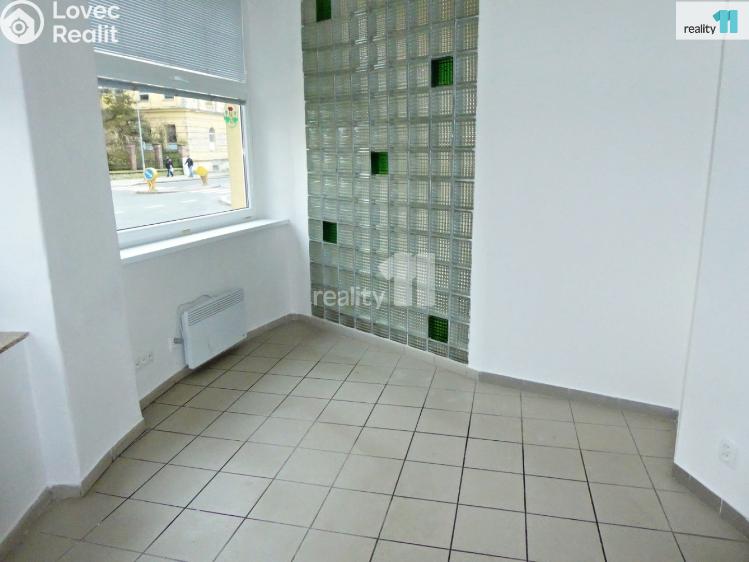 Pronájem obchodního prostoru Plzeň, Habrmannovo náměstí č. 11