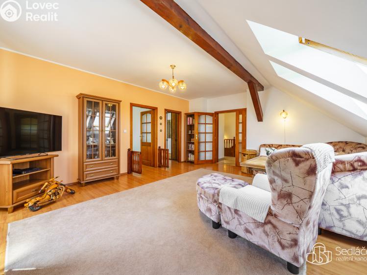 Prodej bytu 3+1 Karlovy Vary č. 11