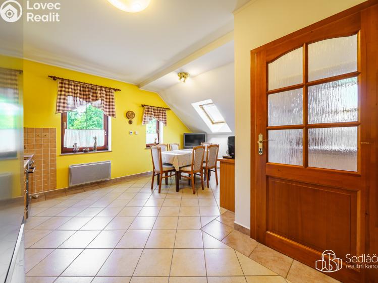 Prodej bytu 3+1 Karlovy Vary č. 13