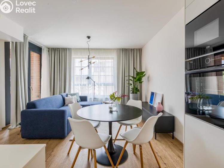 Аренда квартиры 2+KK Praha, Nádražní č. 7