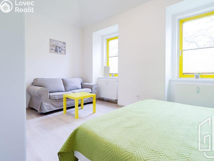 Prodej bytu 2+KK Praha, Zenklova 24/54 č. 9