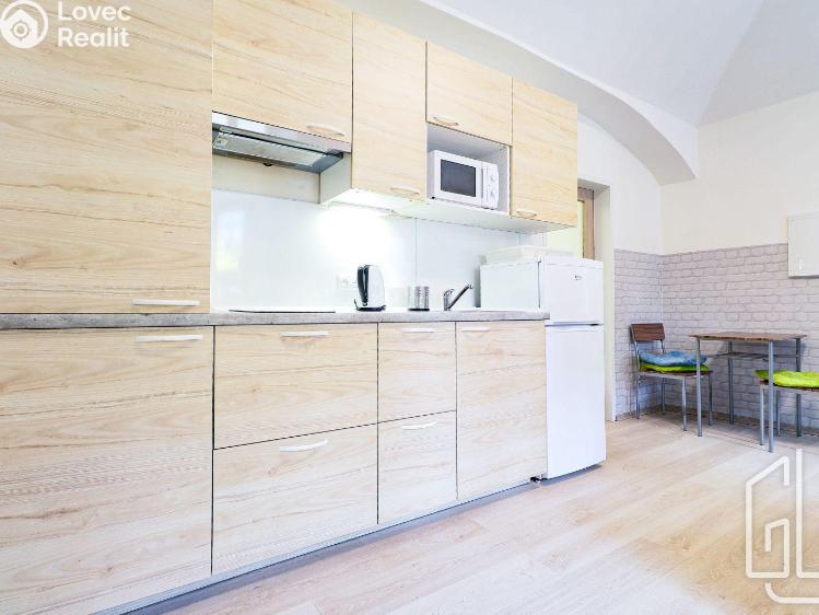 Prodej bytu 2+KK Praha, Zenklova 24/54 č. 1