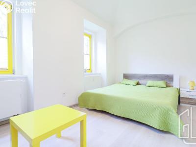 Sale apartment 2+KK Praha, Zenklova č. 2