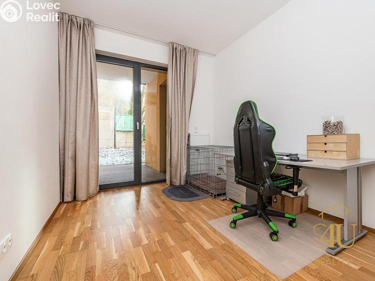 Prodej bytu 3+1 Praha, Jinonická 1313/27 č. 9