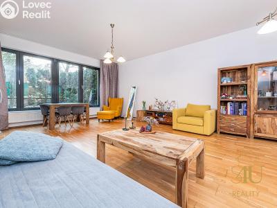 Prodej bytu 3+1 Praha, Jinonická č. 2