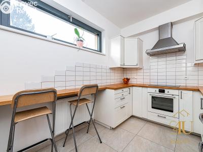 Prodej bytu 3+1 Praha, Jinonická č. 6