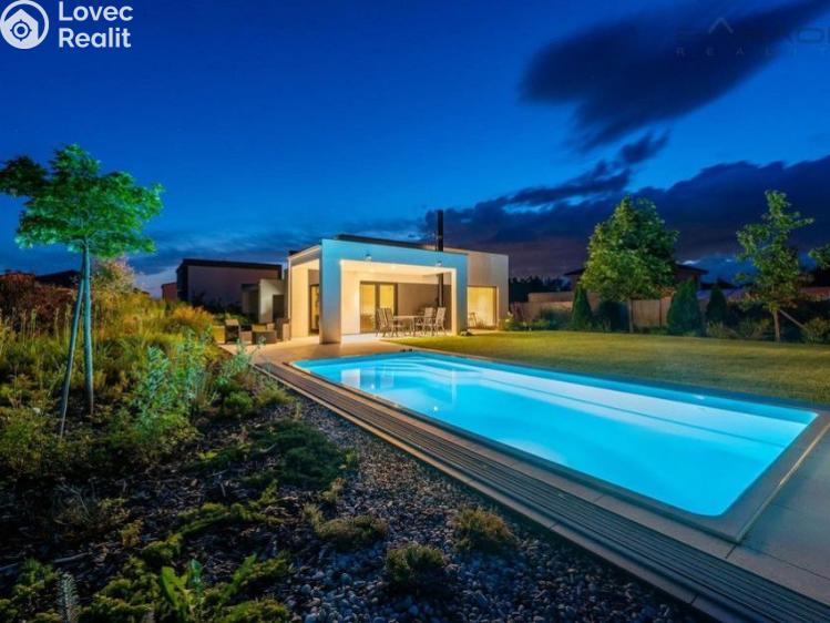 Prodej rodinného domu Mukařov, Bezová č. 5