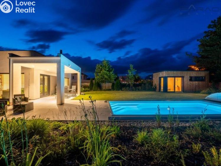 Prodej rodinného domu Mukařov, Bezová č. 7