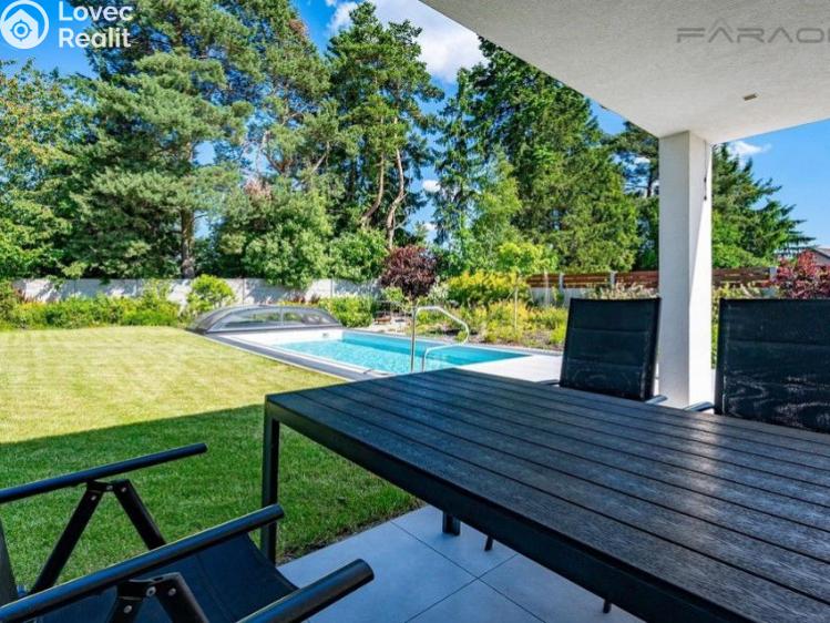 Prodej rodinného domu Mukařov, Bezová č. 11