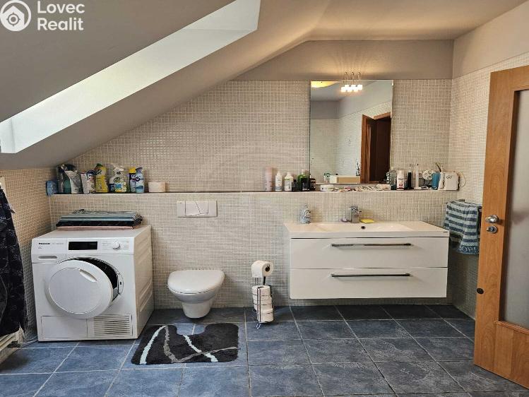 Sale apartment 4+KK České Budějovice, Na Zlaté stoce 1596/10a č. 14