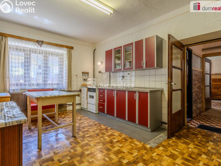 Продаж сімейного будинку Bechlín č. 9