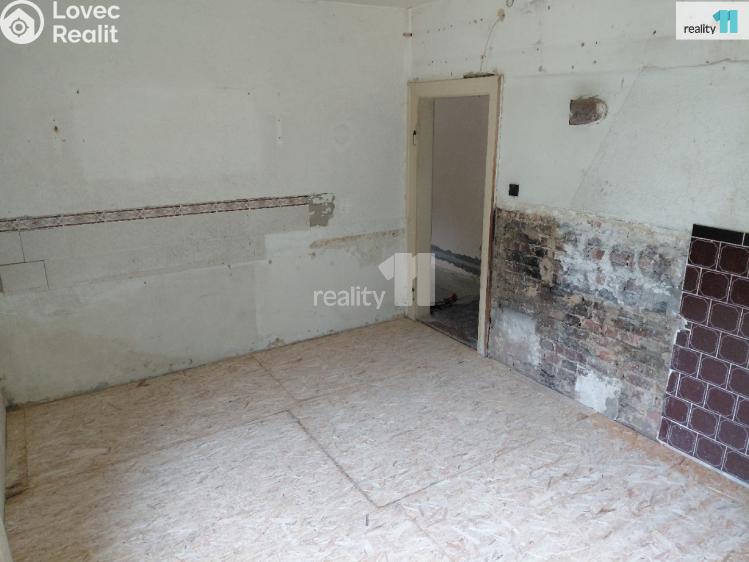 Prodej rodinného domu Podhradí č. 12