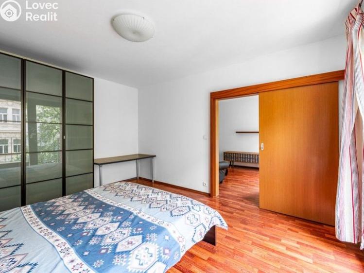 Pronájem bytu 2+KK Praha, Na Maninách č. 3