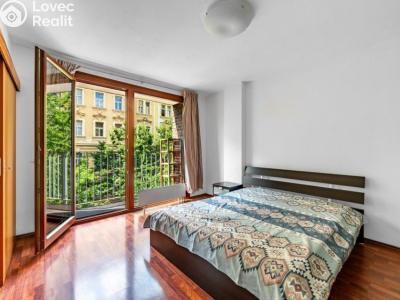 Rent apartment 2+KK Praha, Na Maninách č. 1