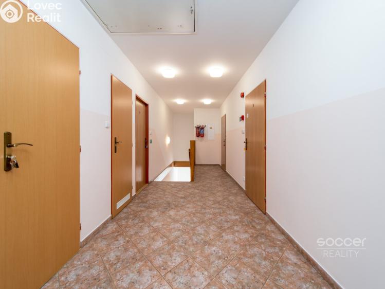 Pronájem kanceláře Jesenice, Říčanská č. 10