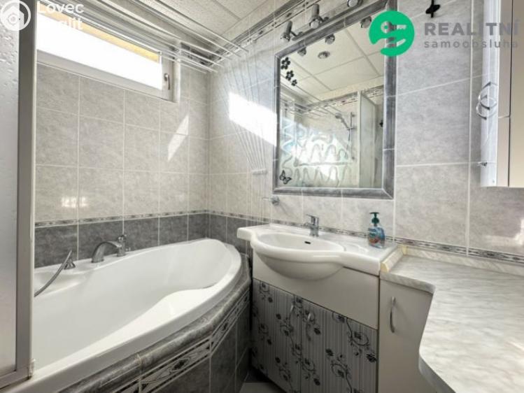 Prodej bytu 4+1 Starý Pelhřimov, Starý Pelhřimov č. 10