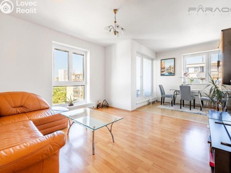 Rent apartment 2+KK Praha, U Slovanky č. 3
