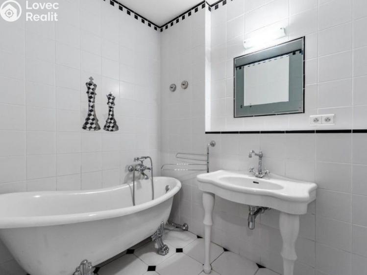 Продаж квартири 2+KK Praha, U Zvonařky č. 8