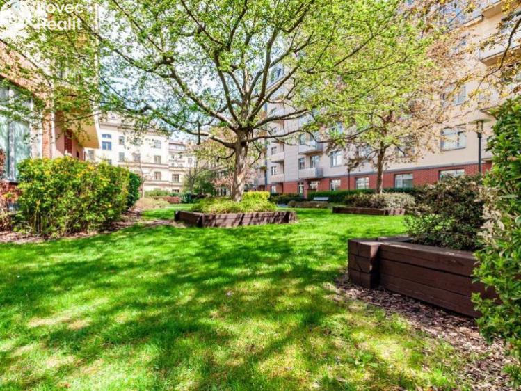 Продаж квартири 2+KK Praha, U Zvonařky č. 17