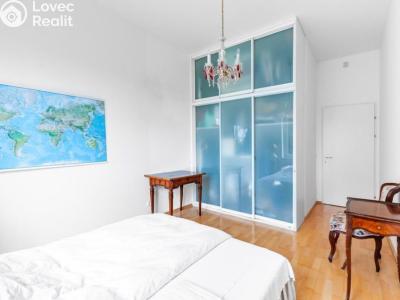 Sale apartment 2+KK Praha, U Zvonařky č. 6