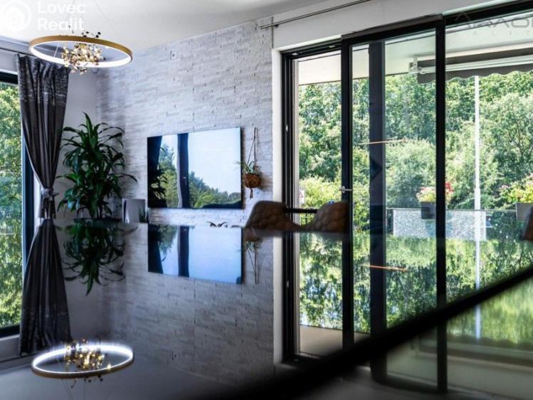 Sale apartment 3+KK Praha, Na pomezí č. 7