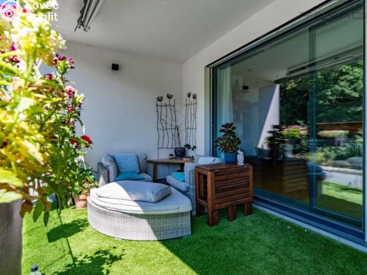 Sale apartment 3+KK Praha, Na pomezí č. 10