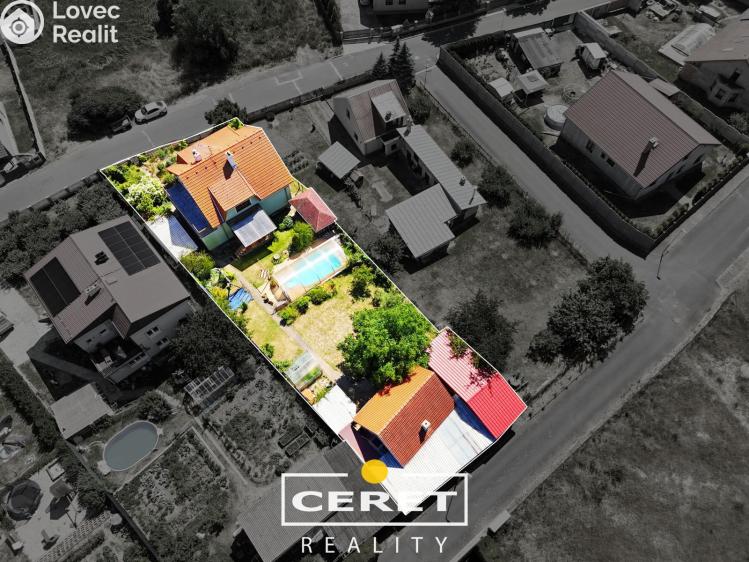 Prodej rodinného domu Vroutek, Pod Hájem č. 29