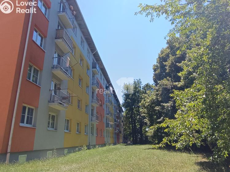 Prodej bytu 2+KK Milovice, Braniborská č. 24