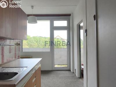 Продажа квартиры 4+1 Chomutov, Seifertova č. 3
