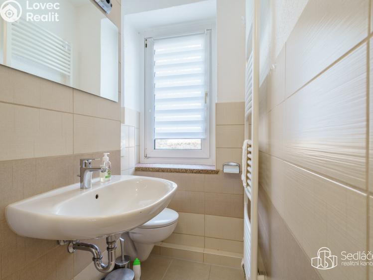 Prodej bytu 3+1 Boží Dar č. 12