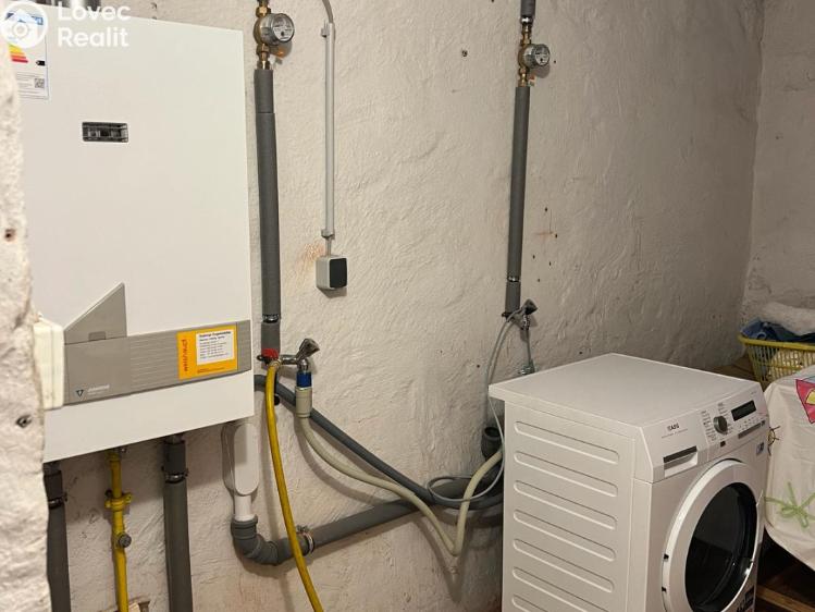 Prodej bytu 3+1 Boží Dar č. 24