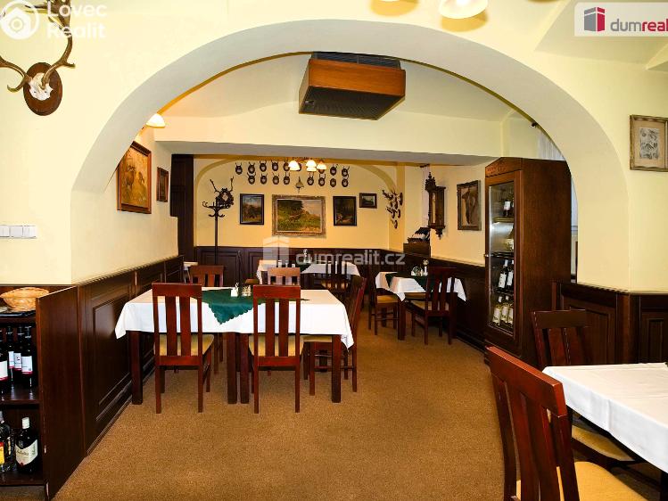 Prodej restaurace Doksy, Komenského č. 3