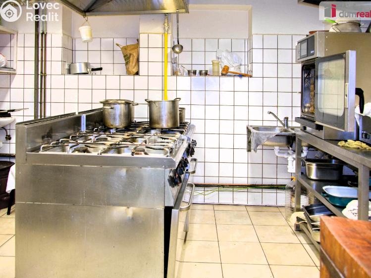 Prodej restaurace Doksy, Komenského č. 10