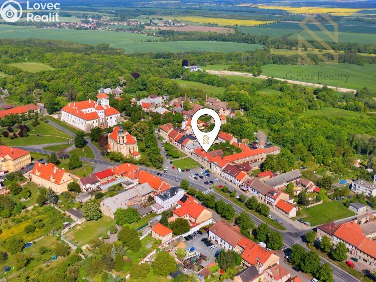 Prodej vícegeneračního domu Smečno, nám. T. G. Masaryka 10 č. 4