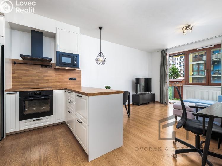 Pronájem bytu 2+KK Praha, Fojtova 1650/6 č. 1