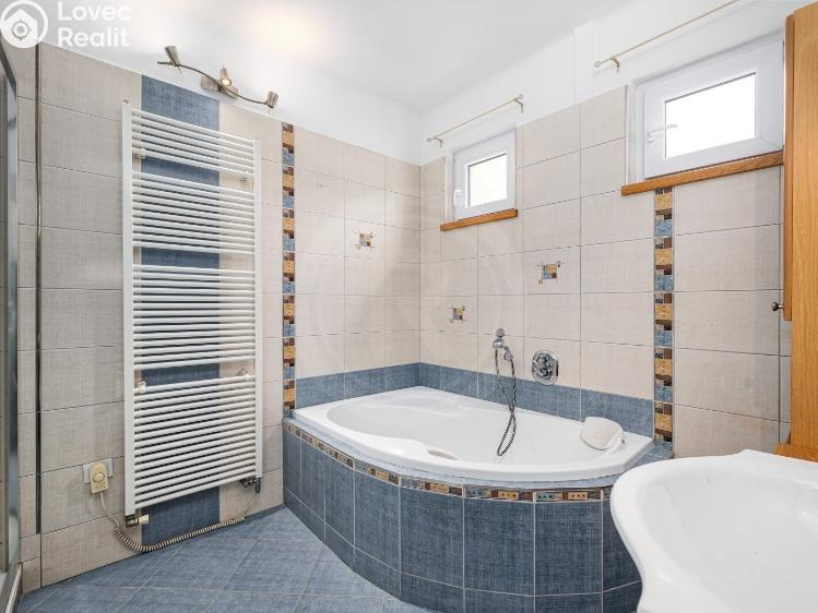 Prodej bytu 4+1 České Budějovice, J. Plachty 1153/18 č. 25