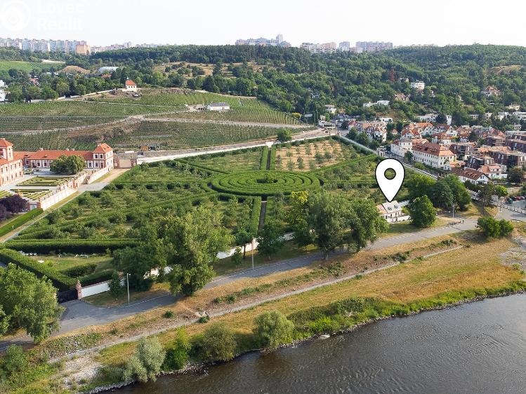 Prodej rodinného domu Praha, Povltavská č. 27
