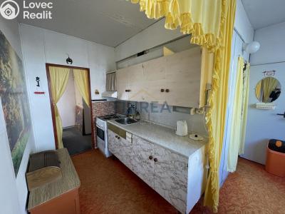 Pronájem bytu 2+1 Chomutov, Březenecká č. 3