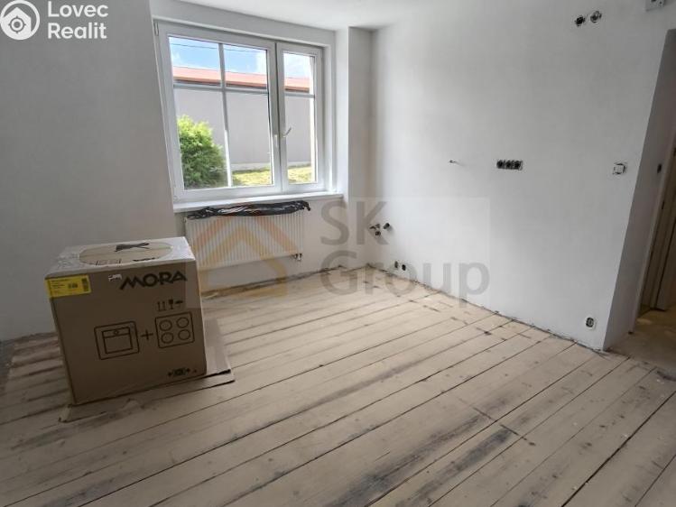 Prodej bytu 1+1 Karlovy Vary, Nad Dvorem č. 3