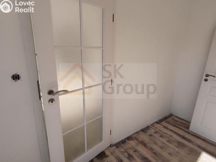 Prodej bytu 1+1 Karlovy Vary, Nad Dvorem č. 7