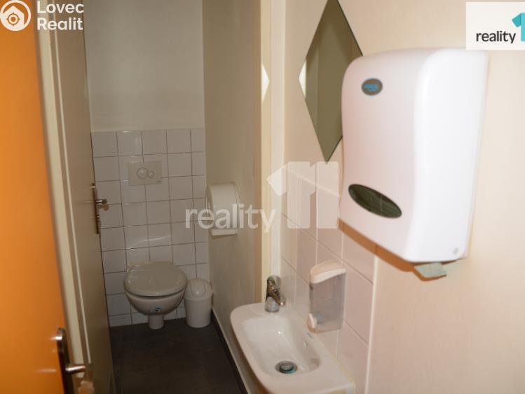 Prodej komerční nemovitosti Karlovy Vary, Chebská č. 12