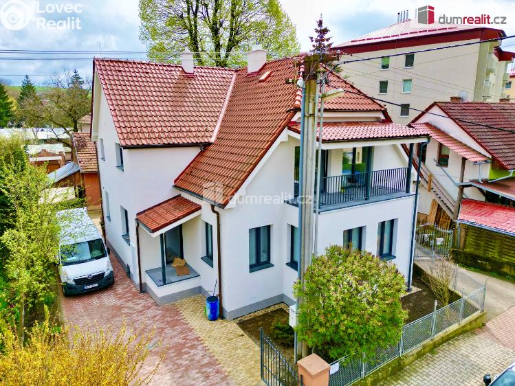 Pronájem bytu 2+KK Slušovice, Dlouhá č. 8