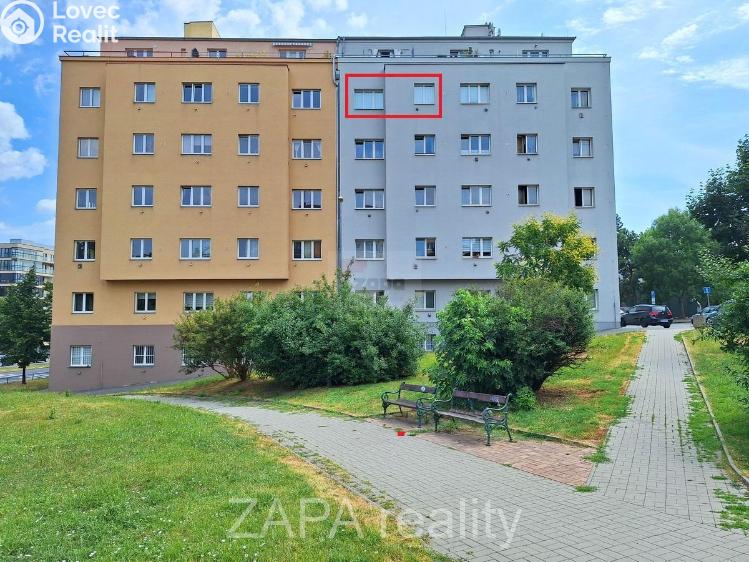 Pronájem bytu 2+KK Praha, Nad Kajetánkou č. 17