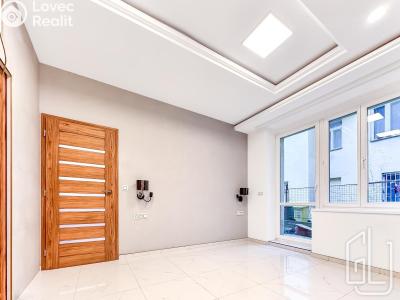 Rent apartment 2+KK Praha, Sokolovská č. 2
