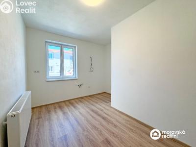 Sale apartment 2+1 Vémyslice č. 2