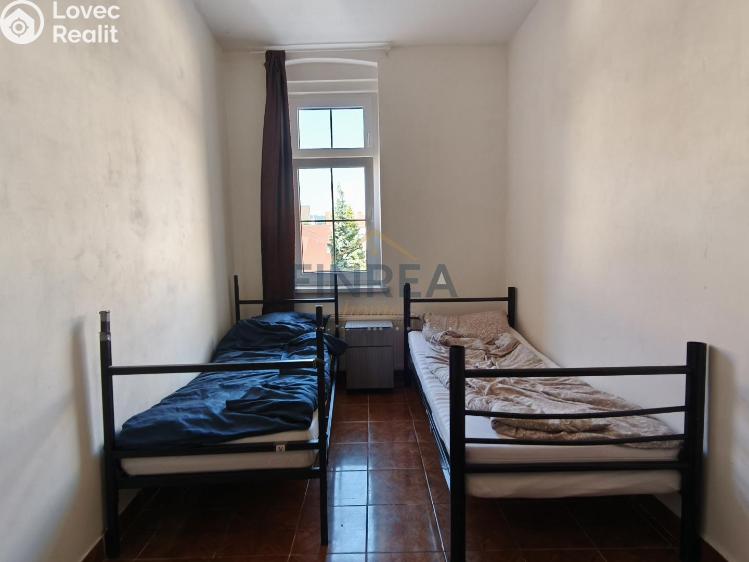 Prodej činžovního domu Jirkov, Chomutovská č. 12