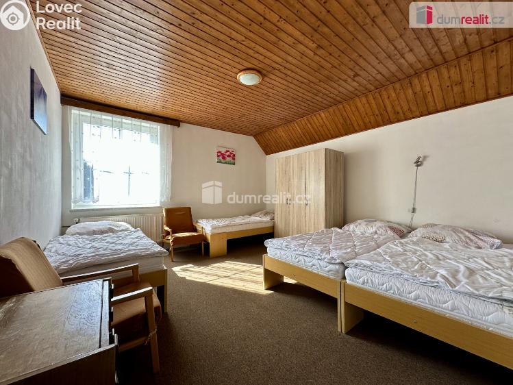 Prodej rodinného domu Pernink, Školní louka č. 12