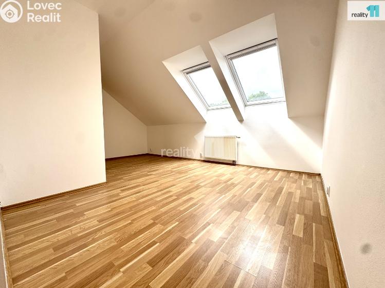 Pronájem rodinného domu Praha-Satalice, Menšíkova č. 22