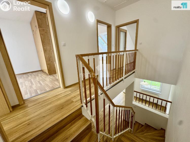 Pronájem rodinného domu Praha-Satalice, Menšíkova č. 36